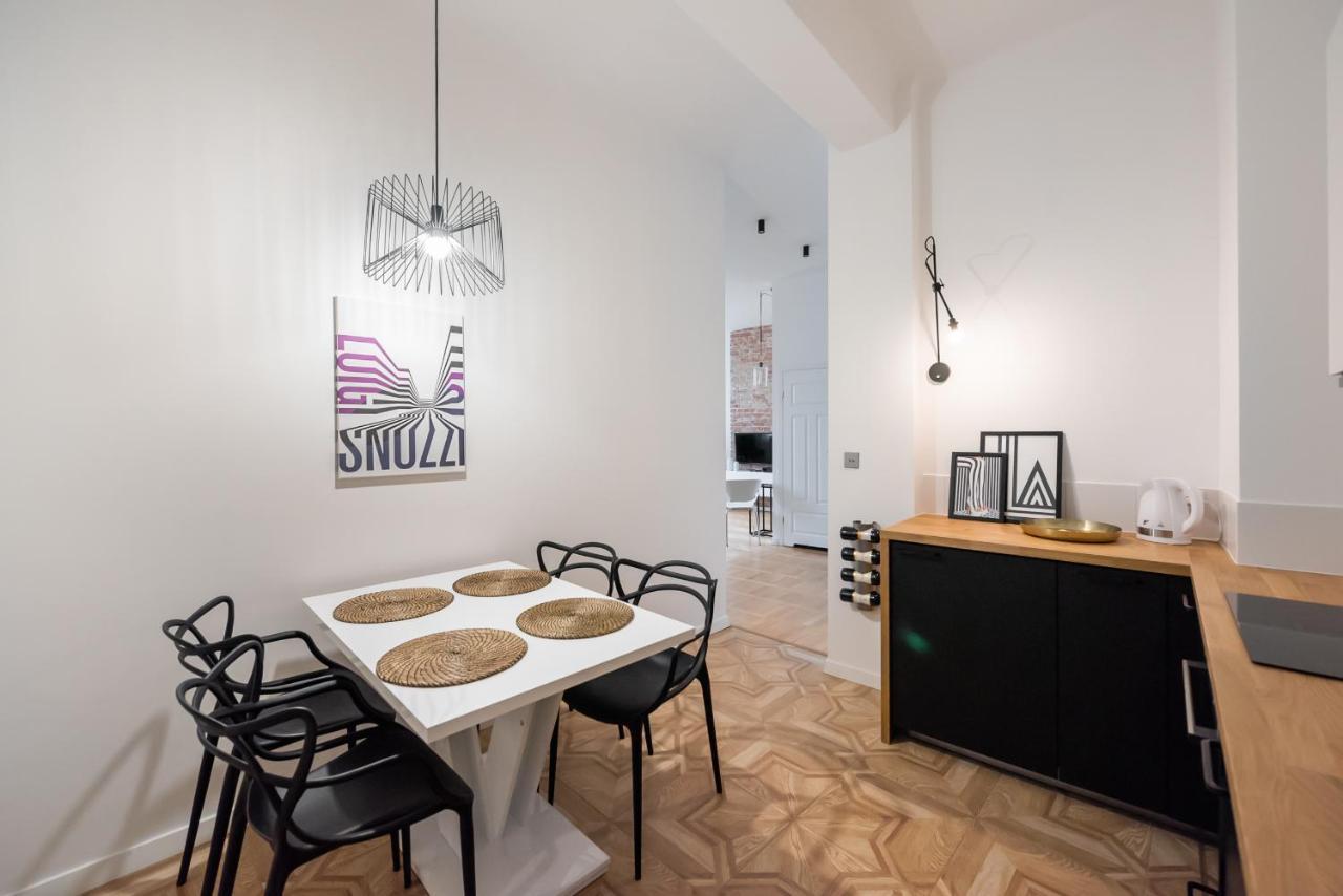 Old Town Basilisk Apartment Varsovie Extérieur photo